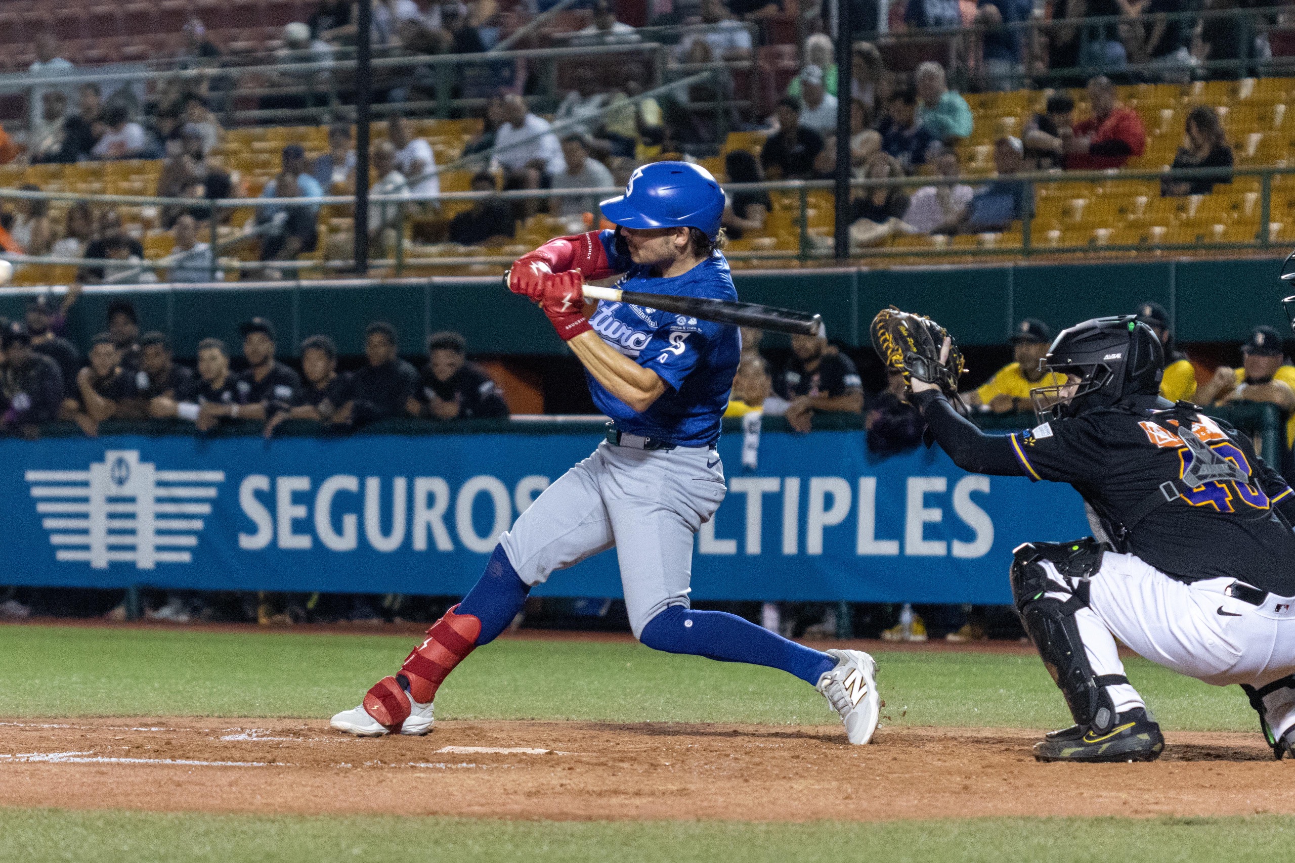 Los Cangrejeros atacan con fuerza en Carolina