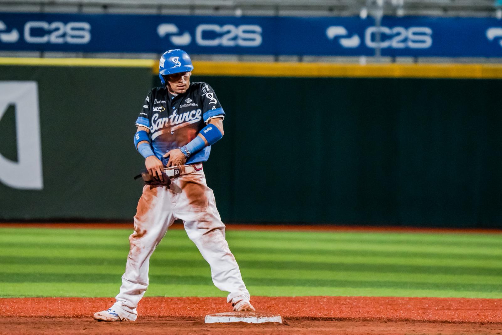 Velázquez luce en victoria cangrejera